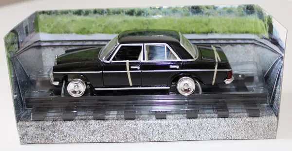 Corgi James Bond Octopussy Mercedes Saloon