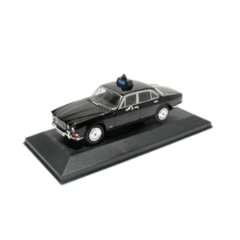 Corgi Vanguards VA08613 Jaguar XJ6 Series Dumfries And Galloway Police